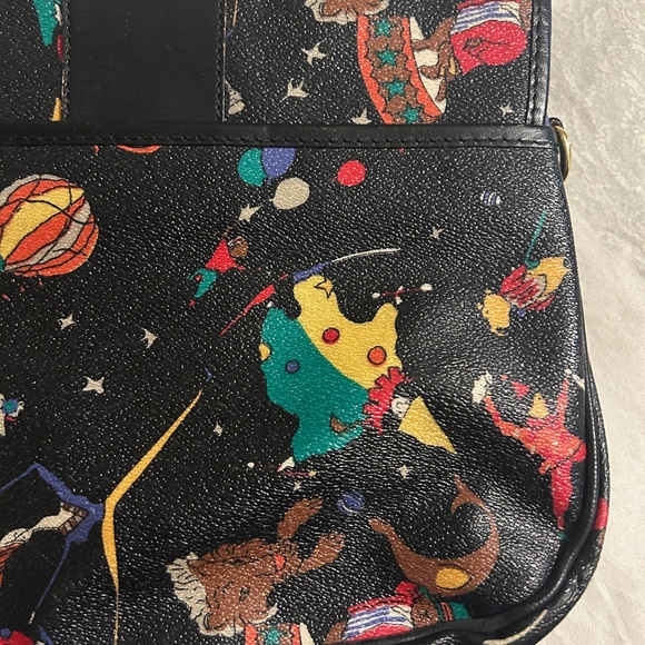 Vintage Victory Duck- circus print leather bag - Picture 7 of 11